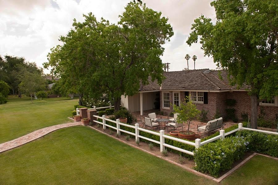 Ranch House Formal - Farmhouse - Landscape - Phoenix - by On Site