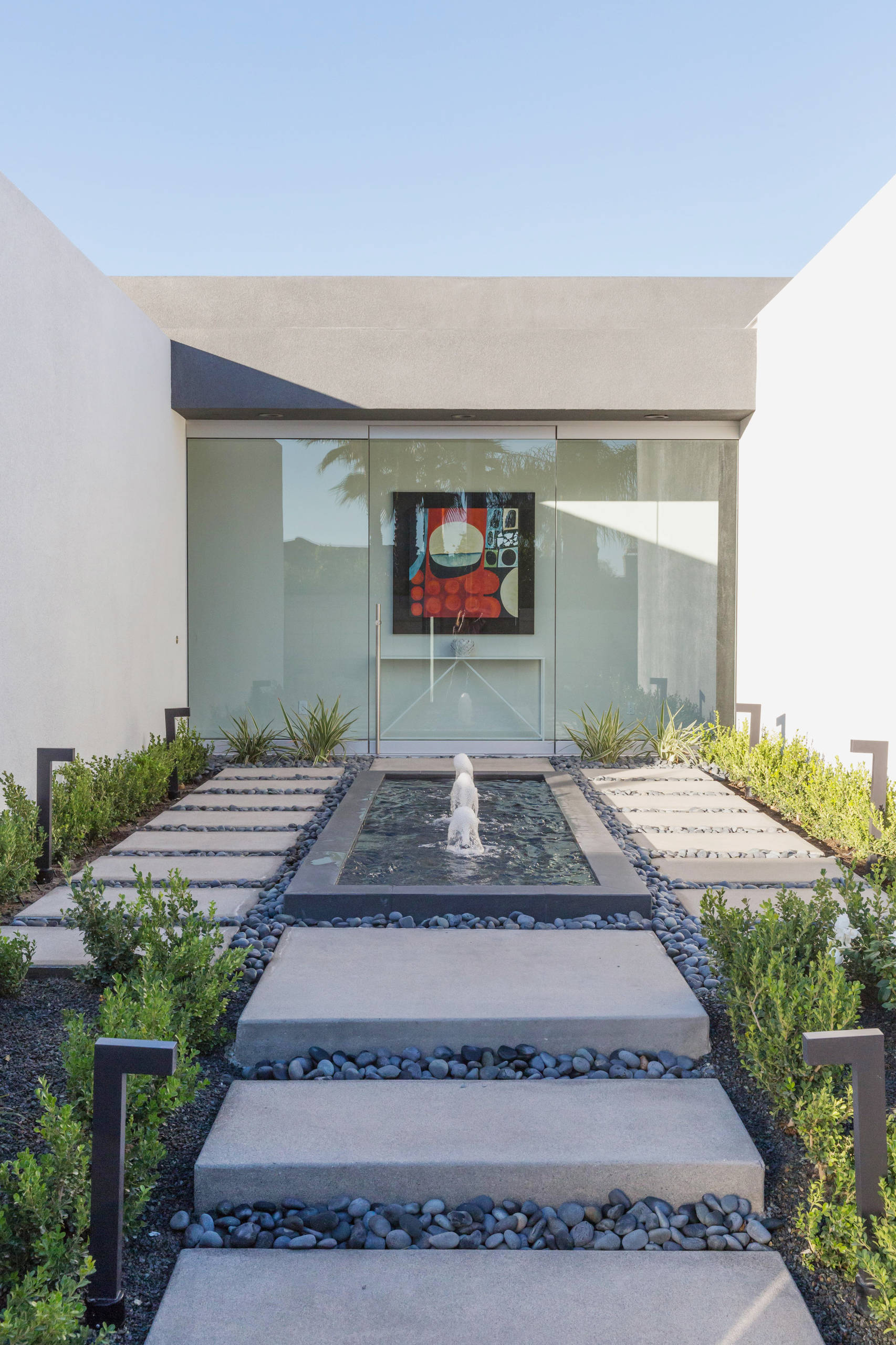 75 Courtyard Water Fountain Landscape Ideas You'll Love - October, 2023 |  Houzz
