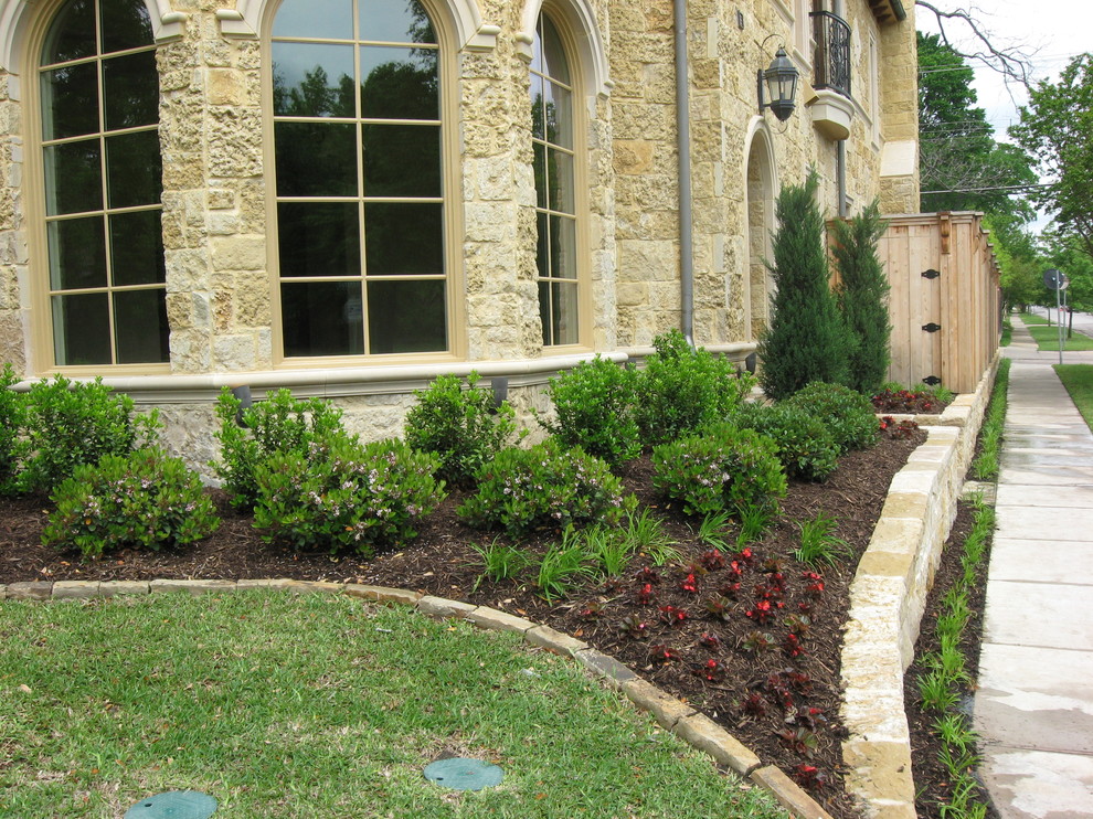 Retaining Wall - Traditional - Landscape - Dallas - by SLM Landscaping ...