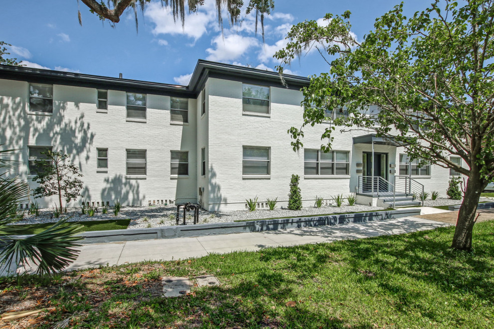 Riverside MidCentury Modern Landscape MidCentury Garten