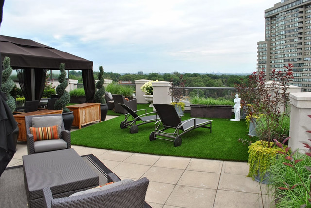 Rooftops Decks And Patios With Artificial Grass Classique Chic Jardin Autres Périmètres