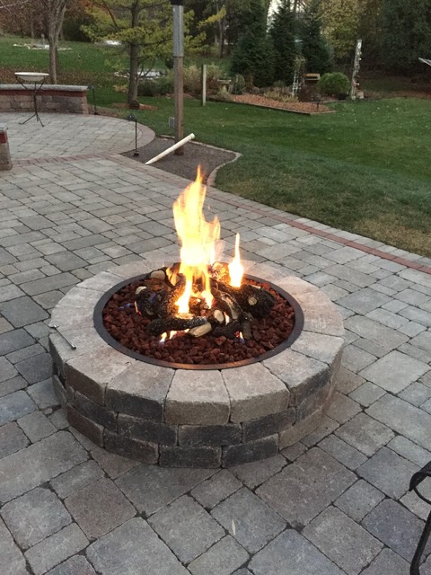 Round Gas Fire Pit - Traditional - Garden - Milwaukee - by Oberndorfer ...