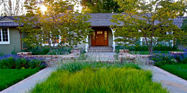 Klassischer Garten in Orange County