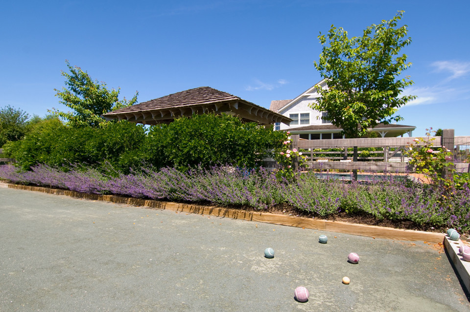 Sagaponack plantings Modern Landscape New York by John Cowen