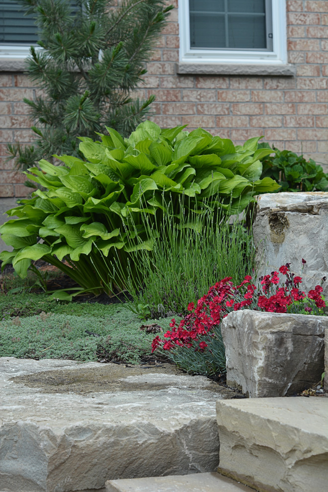 Samuel Lount Road Residence Craftsman Landscape Toronto by Foch