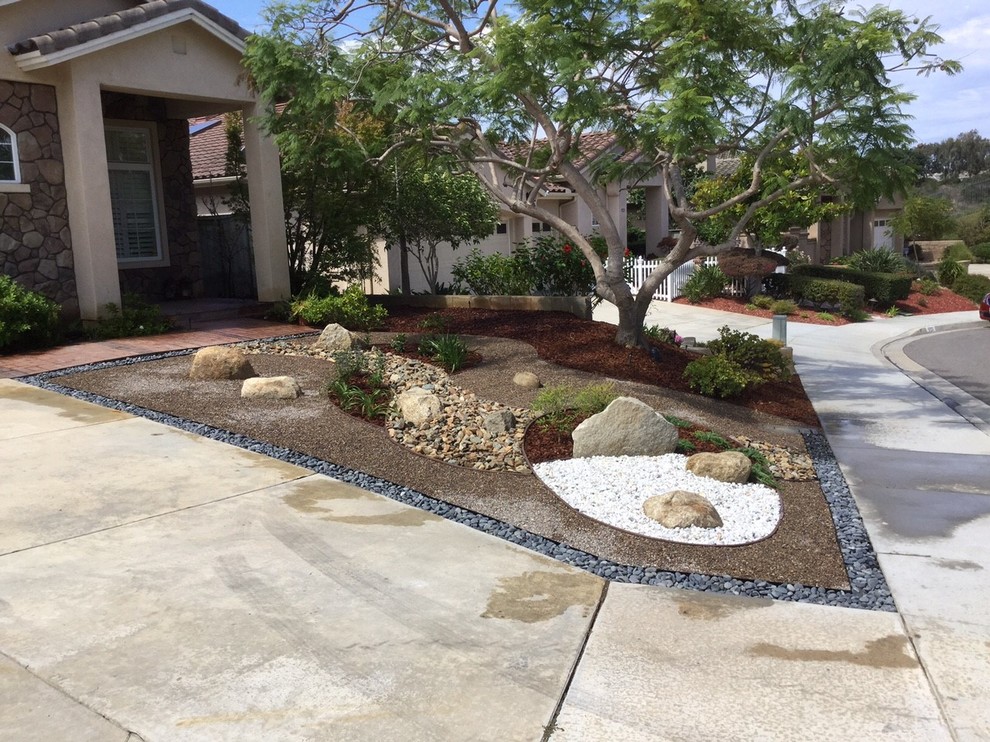 San Diego Drought Tolerant Front Yard by Modern Zen Garden