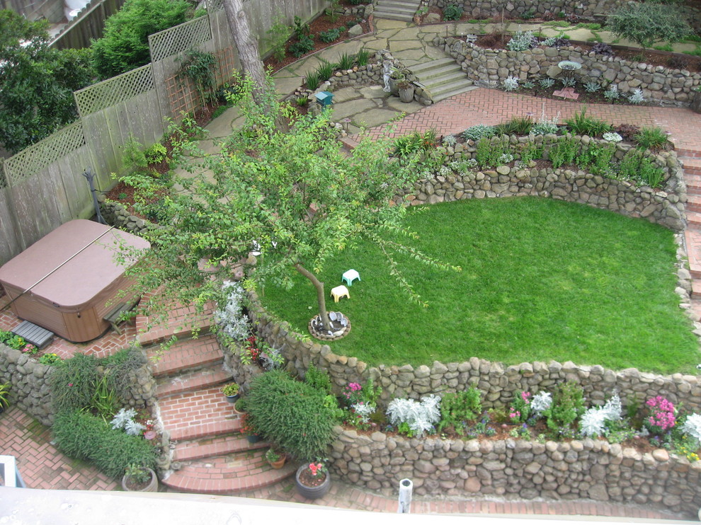 Aménagement d'un jardin classique.