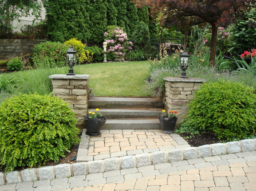 This is an example of a traditional landscaping in New York.
