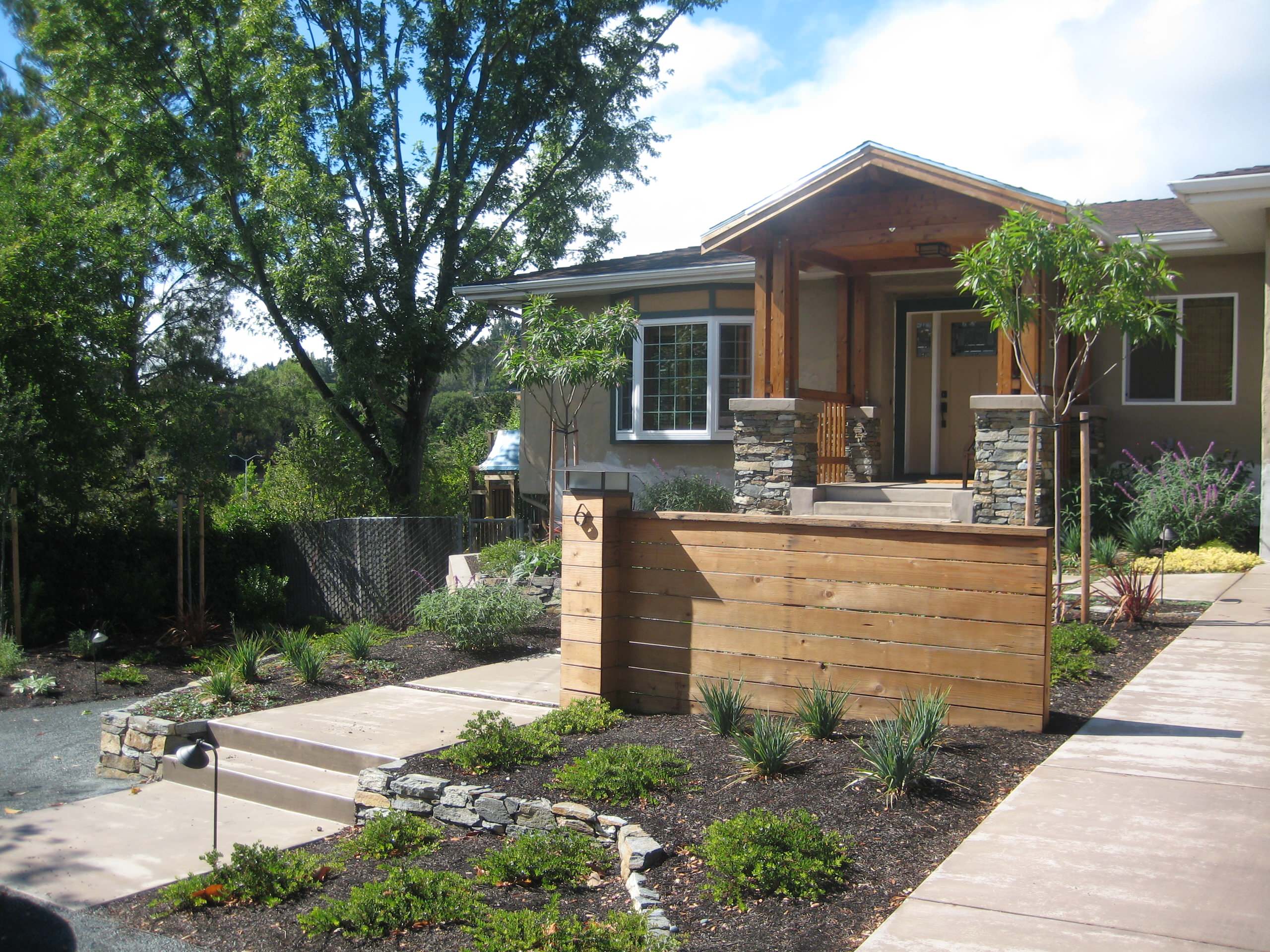 separating public and semi-private space - Traditional - Landscape - San  Francisco - by Calvin Craig Landscaping Design-Build | Houzz