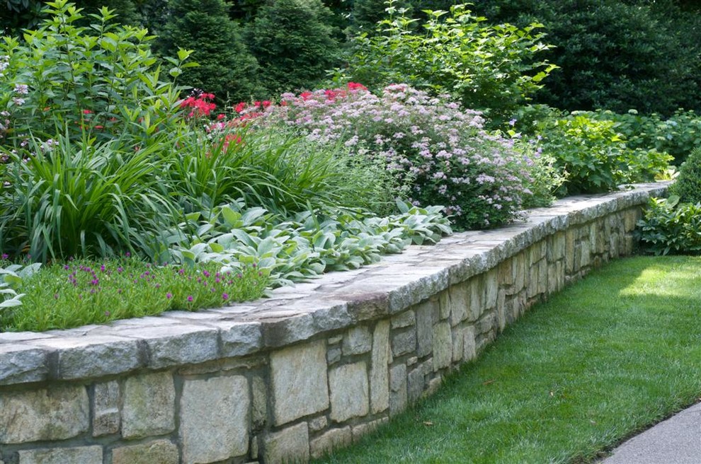 Inspiration for a traditional full sun landscaping in Atlanta.