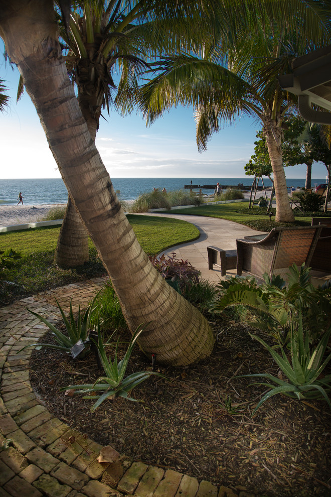 Siesta Key Retreat Tropical Landscape Tampa by Michael A. Gilkey, Inc. Houzz