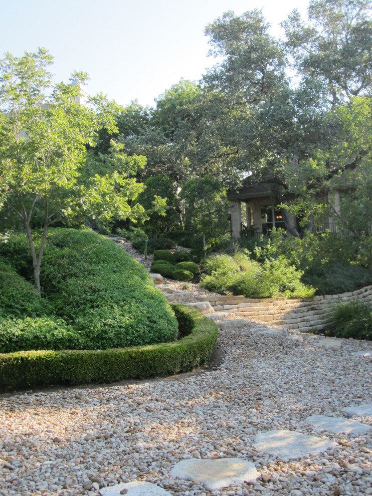 Foto di un giardino xeriscape tradizionale
