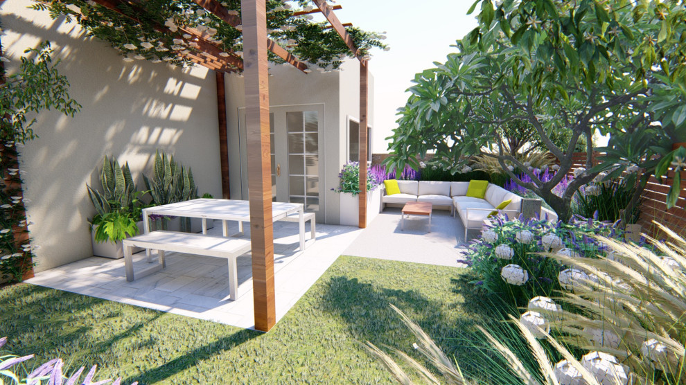 Geometrischer, Kleiner Moderner Garten hinter dem Haus mit direkter Sonneneinstrahlung und Pflastersteinen in San Francisco