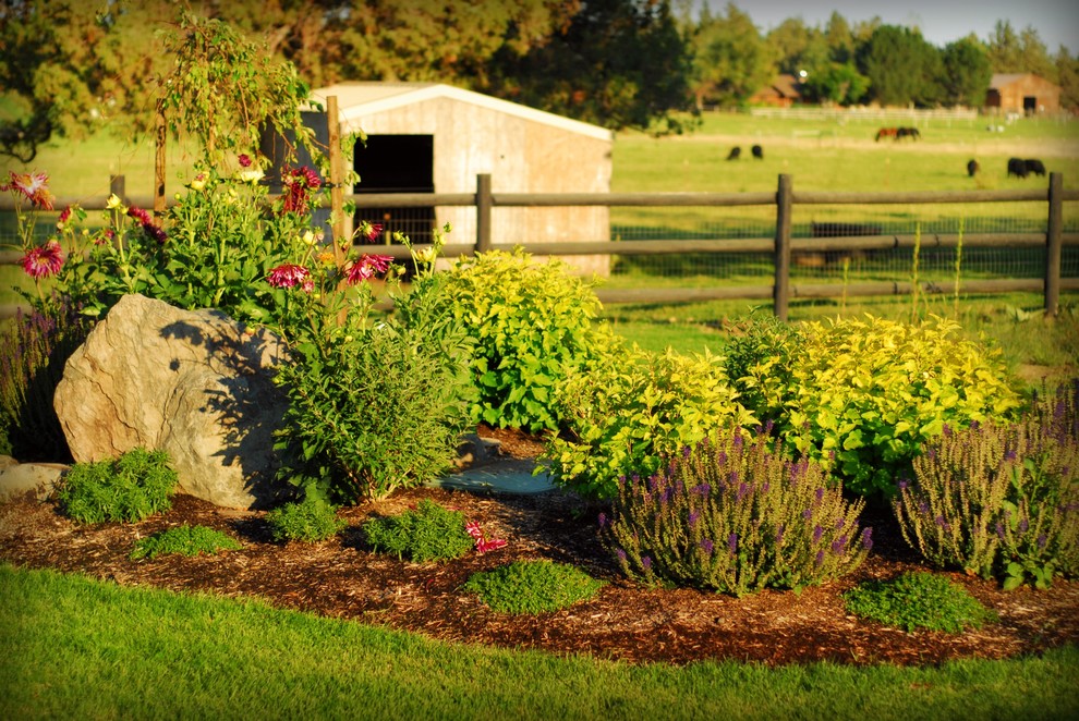 Southern Charm Landscape Traditional Landscape Portland by