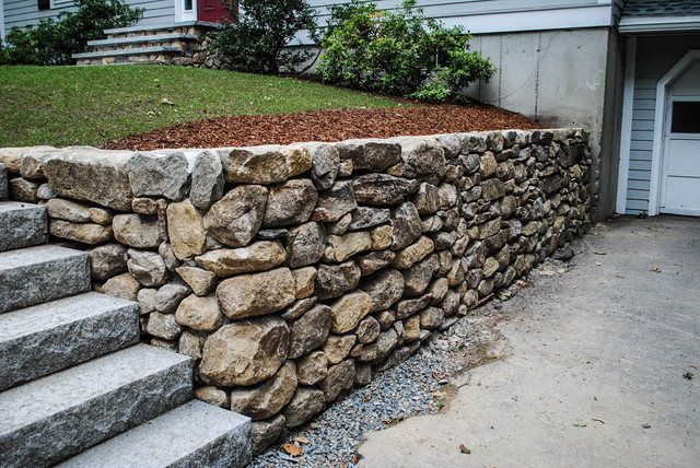 Stacked Stone Wall - Traditional - Garden - Boston - by Natural Stone Wall  Solutions, Inc. | Houzz