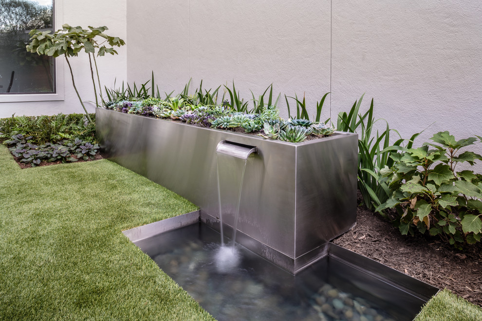 Stainless water fountain - Modern - Landscape - Houston - by Exterior ...