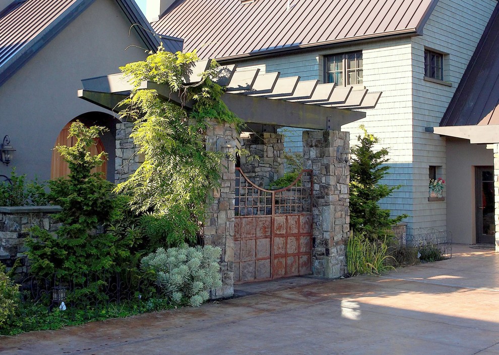 Stanwood Equestrian Residence, Stanwood WA Eclectic Landscape