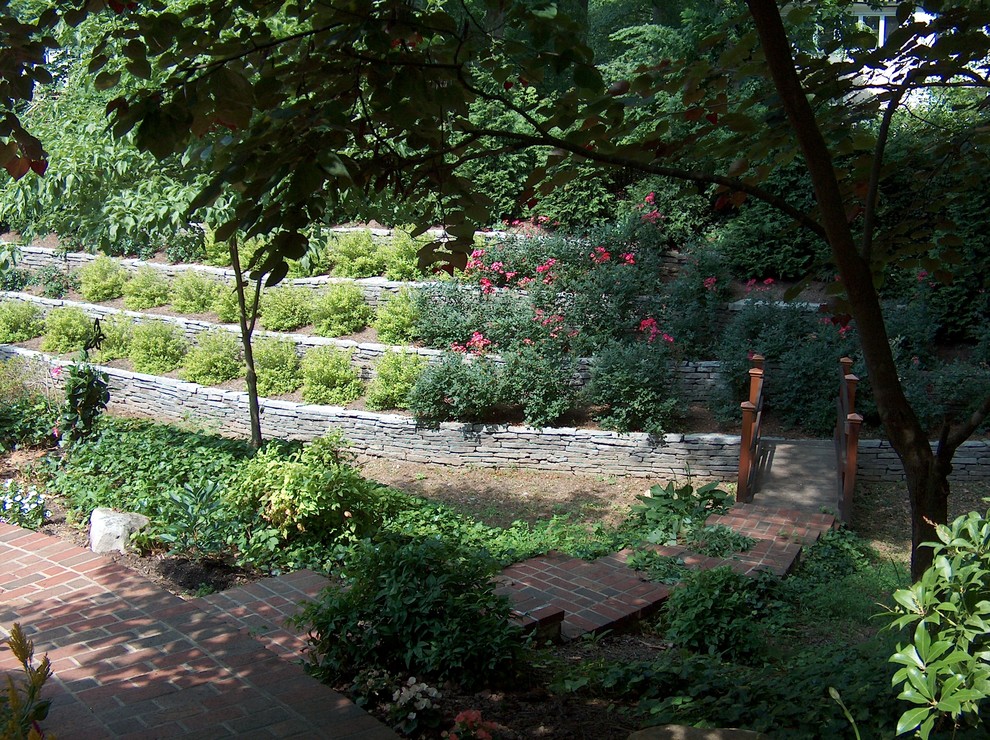 Stone walls and paths Traditional Landscape DC Metro by Meadows