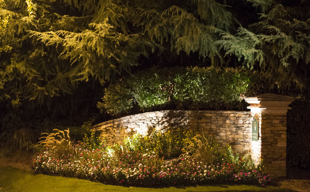 Subdivision Entry Classique Jardin Atlanta par Abulous LIghting