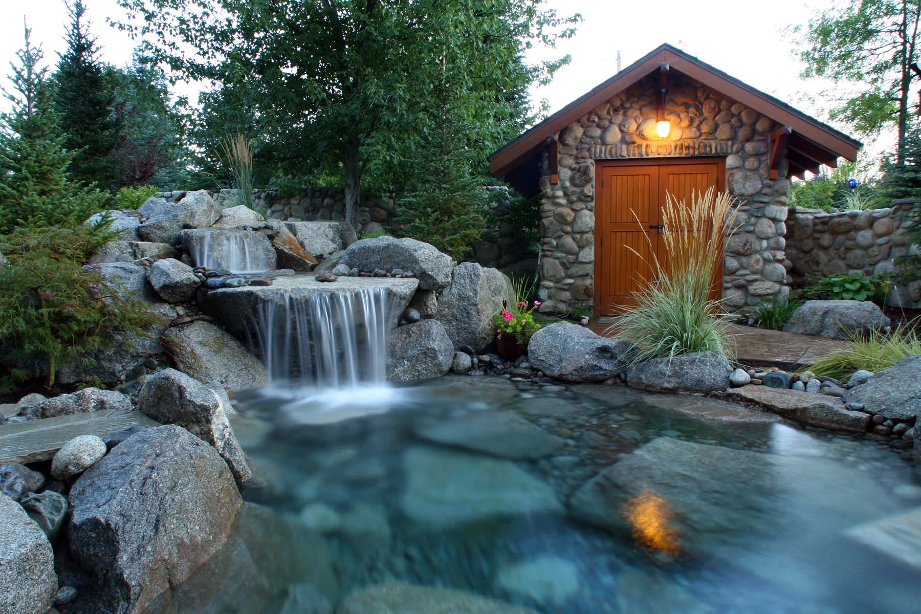 75 Waterfall Rustic Outdoor Ideas You'll Love - September, 2024 | Houzz