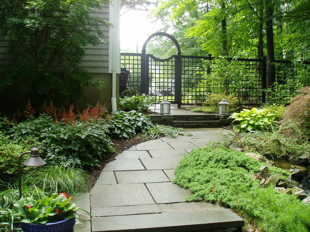 Design ideas for a classic garden in New York.