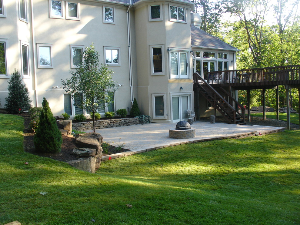 Tewksbury NJ Traditional Landscape New York by DRS Lawn