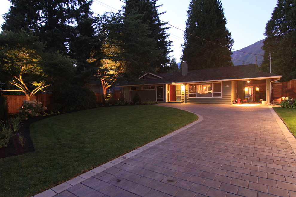 The Great Canadian Landscaping Company Contemporary Landscape