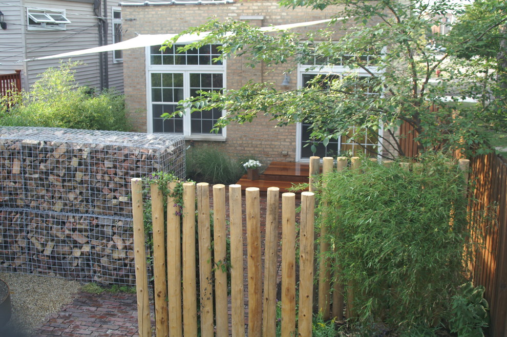 This is an example of a modern landscaping in Chicago.