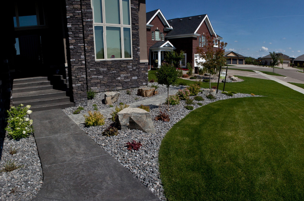 Traditional Landscape - Traditional - Landscape - Edmonton  Houzz