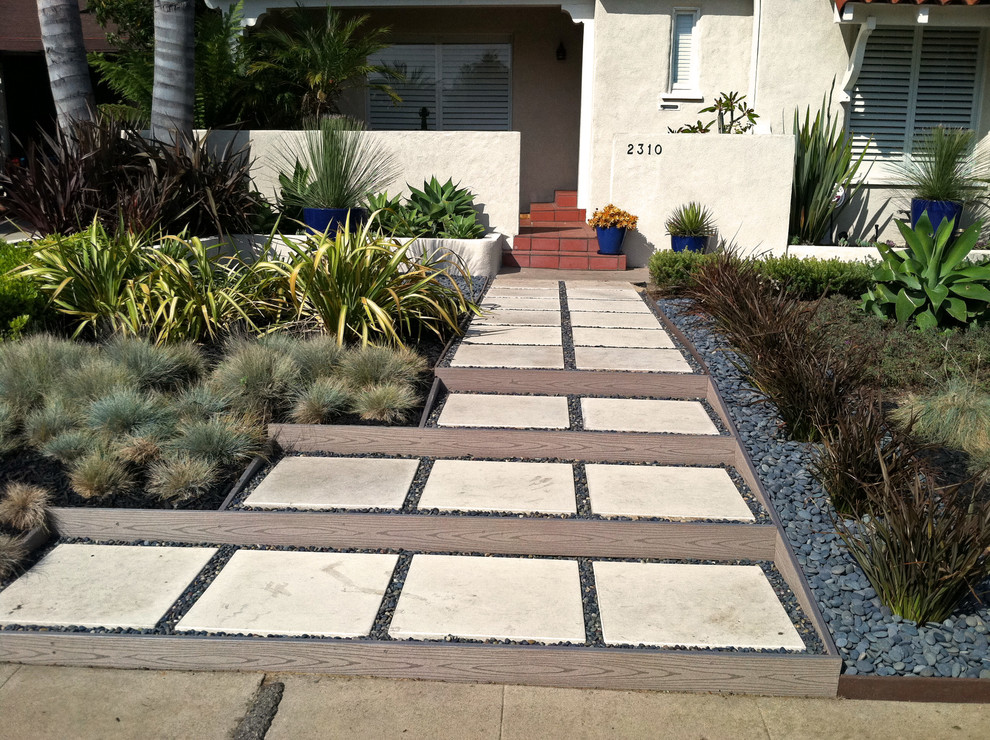 Transitional Front Entry Way - Contemporary - Landscape - Los Angeles ...