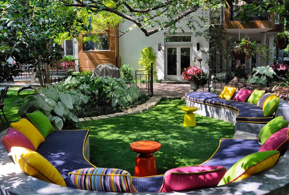 Amazing tips to design a dreamy backyard so that you won't need travelling
