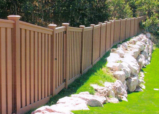 Photo of a mid-sized traditional full sun backyard gravel garden path in Denver for fall.