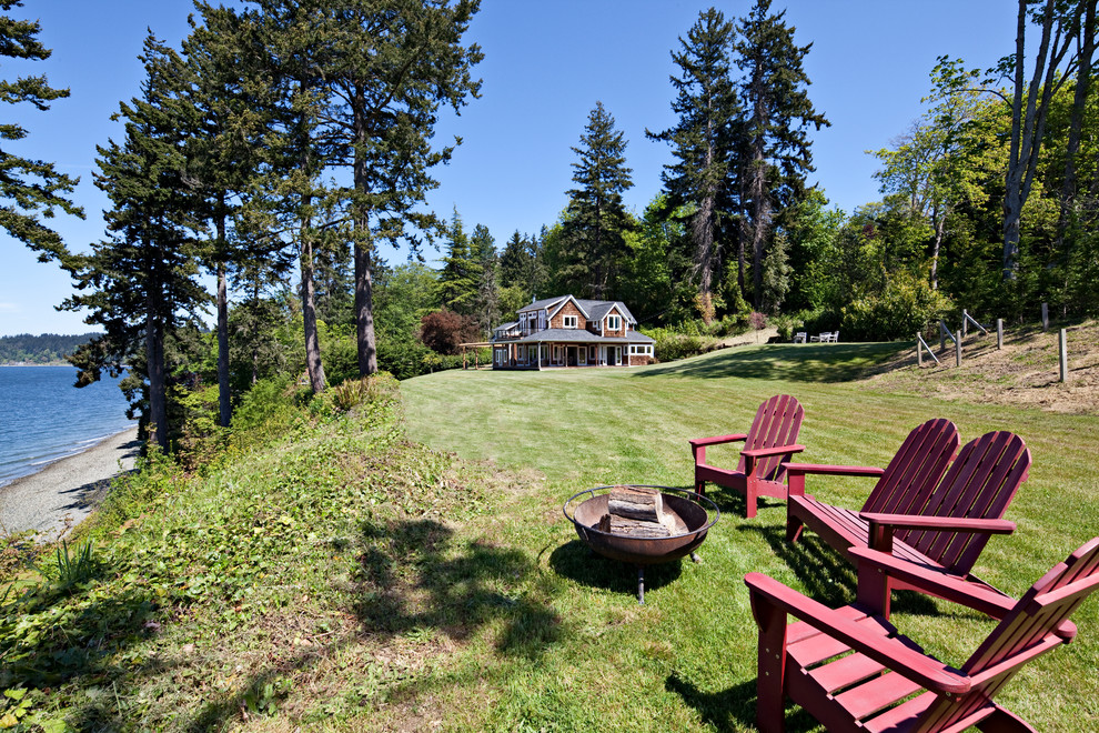 Vashon Island waterfront home Traditional Landscape Seattle by