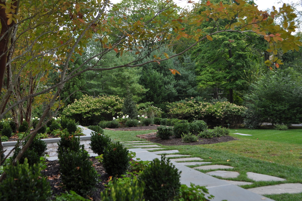Photo of a classic garden in Philadelphia.
