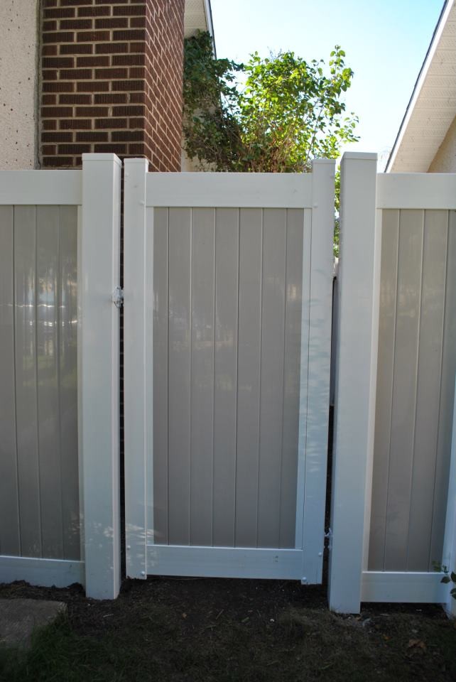 Vinyl Fencing - Contemporary - Landscape - Calgary - by Align Fence Inc ...