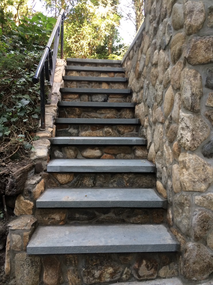 Walker Project Transitional Landscape New York by Rizzo Masonry