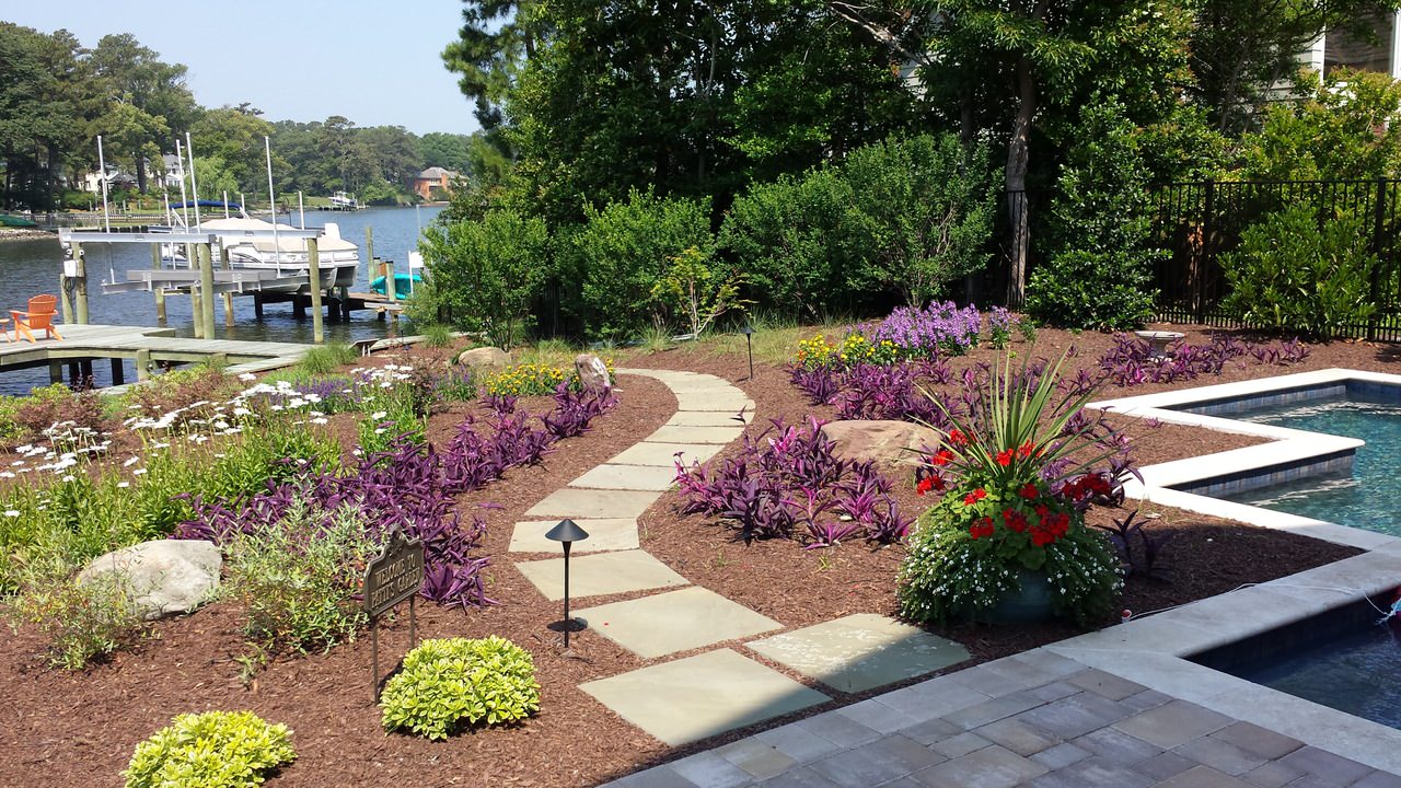 Lakeside Dock - Photos & Ideas | Houzz