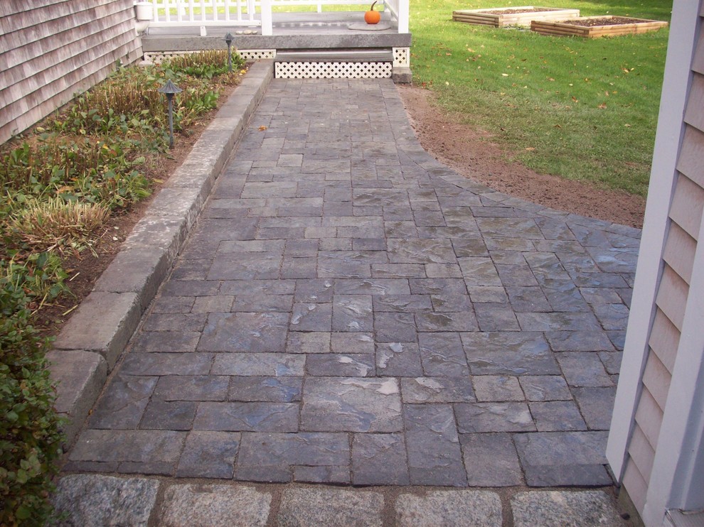 Walkways Traditional Landscape Providence by RT Corp Houzz