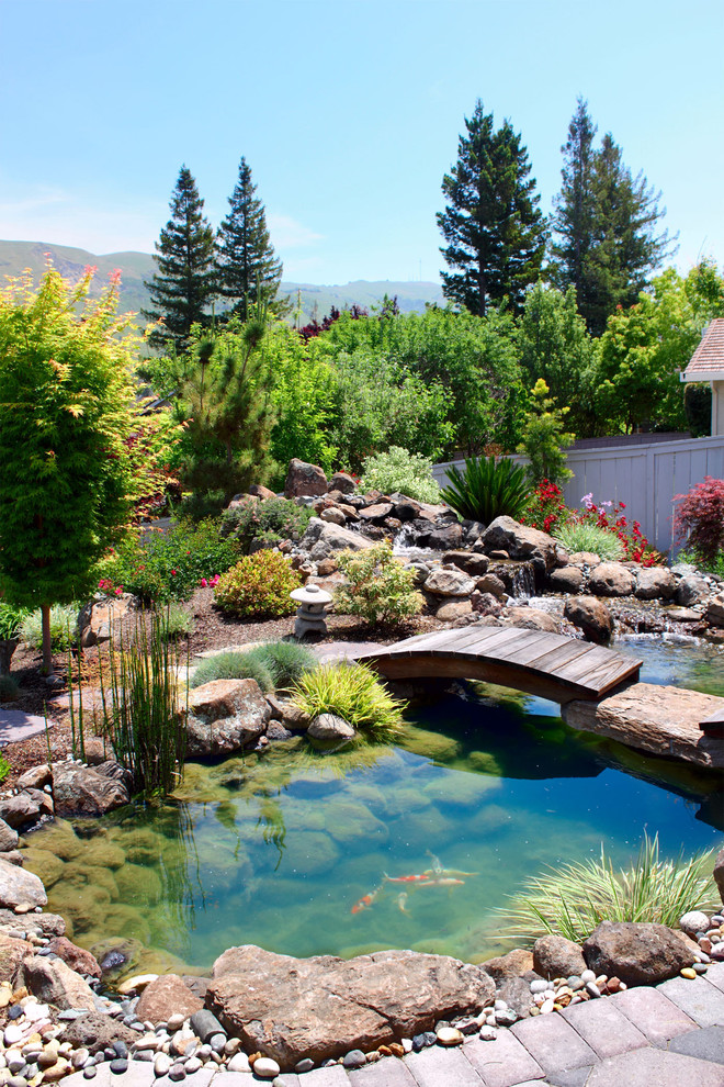 This is an example of an asian water fountain landscape in San Francisco.