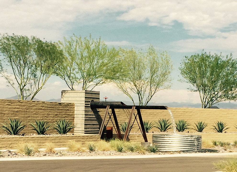 Geräumiger Garten mit Sportplatz, Wasserspiel und direkter Sonneneinstrahlung in Phoenix
