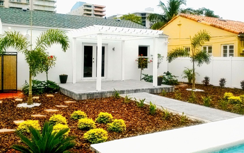 This is an example of a coastal landscaping in Miami.