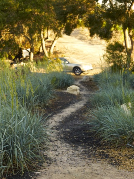 Inspiration for a mediterranean landscaping in San Luis Obispo.