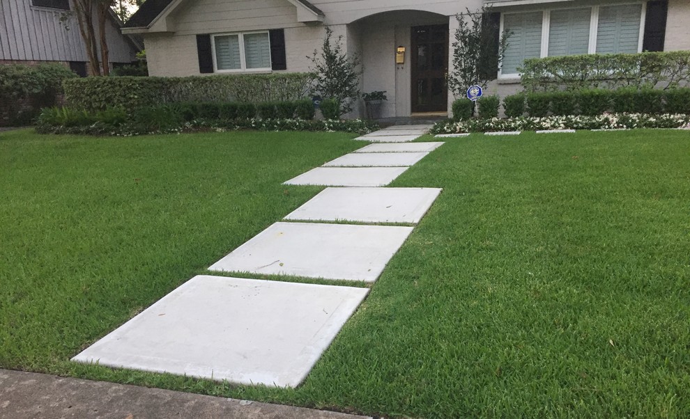 Wolf Residence Contemporary Landscape Houston by ZODEGA TIS