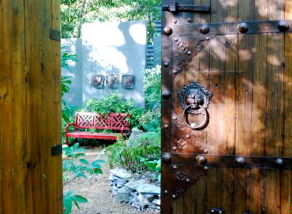 This is an example of an eclectic landscaping in Charlotte.