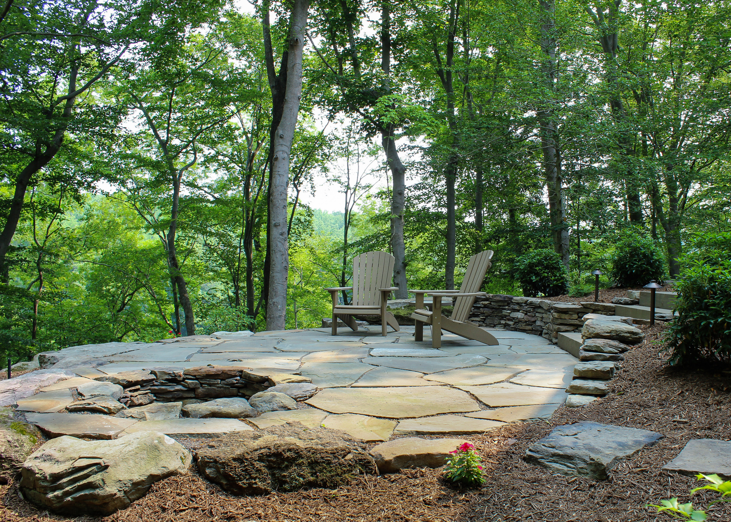 75 Hillside Landscaping with a Fire Pit Ideas You'll Love - December, 2023  | Houzz