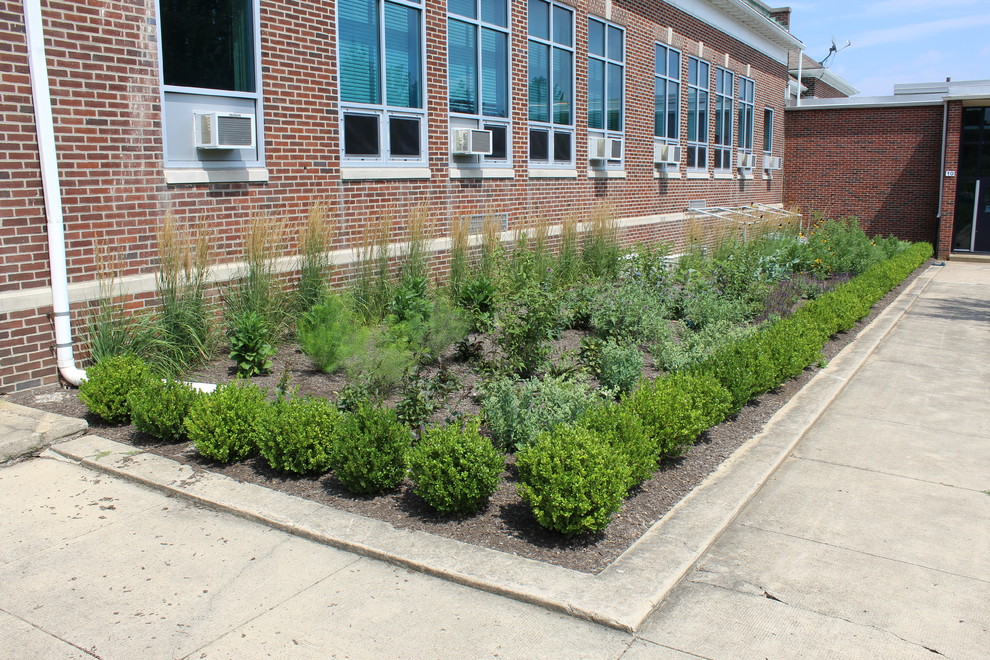 Woodlynde School Transitional Landscape Philadelphia by Garden
