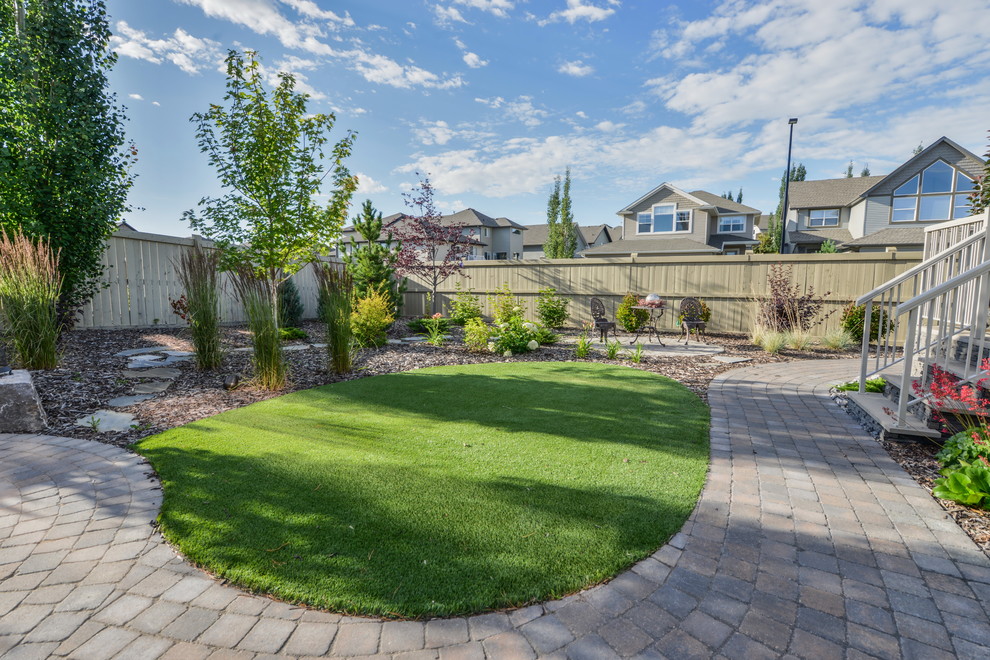 Xeriscape Low Maintenance - Large Backyard - Traditional - Landscape ...
