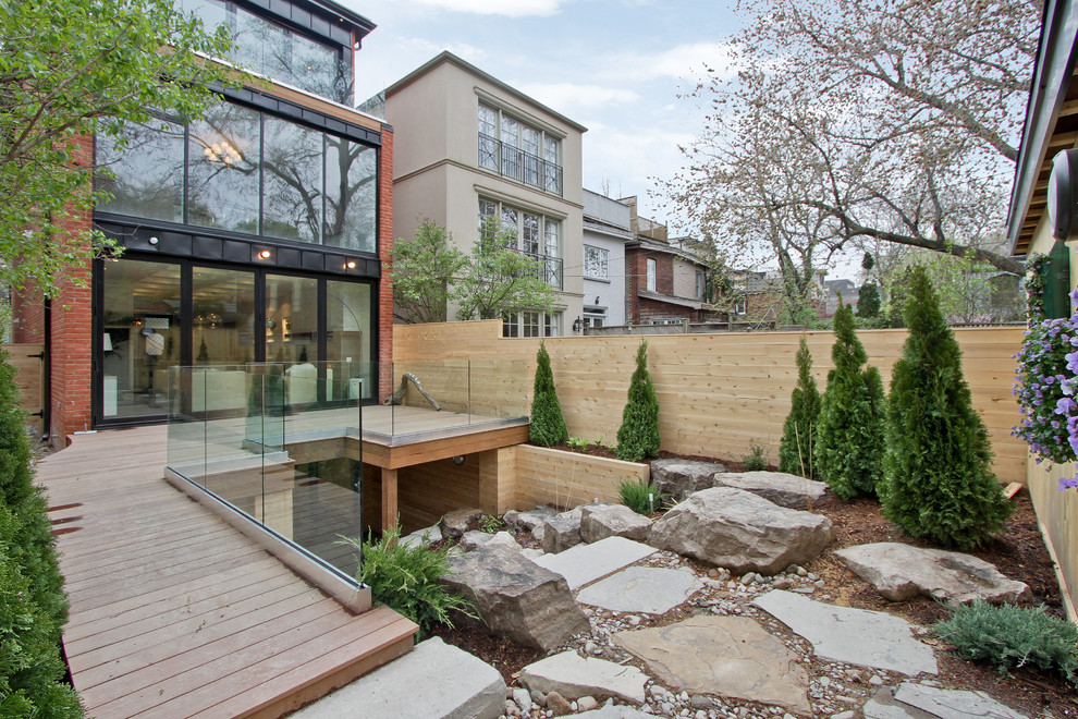 Inspiration for a classic garden in Toronto with decking.