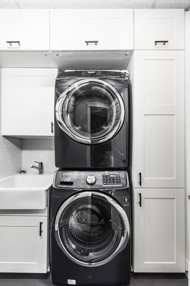 Abbotsford Penthouse Renovation - Contemporary - Laundry Room