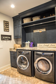 75 Laundry Room with an Utility Sink Ideas You'll Love - January, 2024